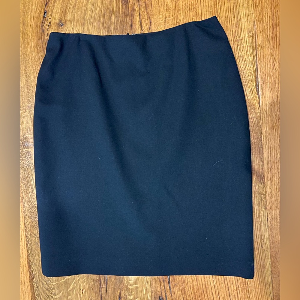 Ellen Tracy Classic Wool Blend Black Stretch Skirt with Back Slit, Size  12